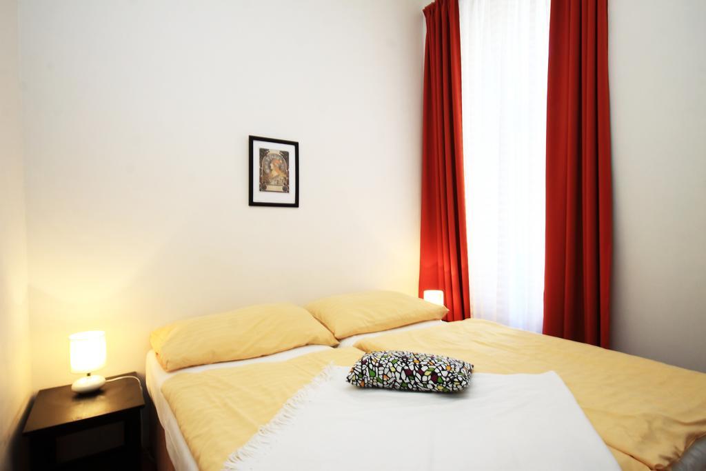 Theatre Residence Praag Buitenkant foto