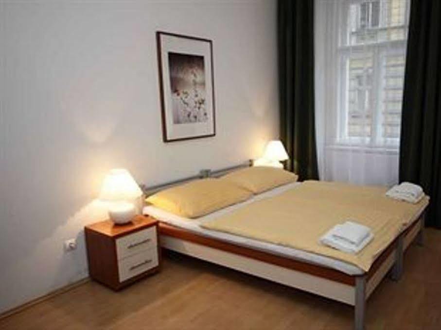 Theatre Residence Praag Buitenkant foto